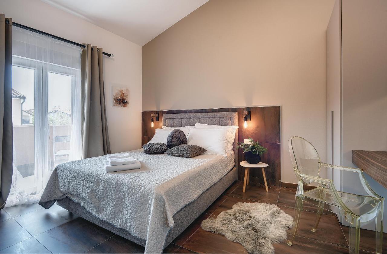 Vila Una With Private Pool Near Rovinj - Open 2022 Rovinjsko Selo Buitenkant foto