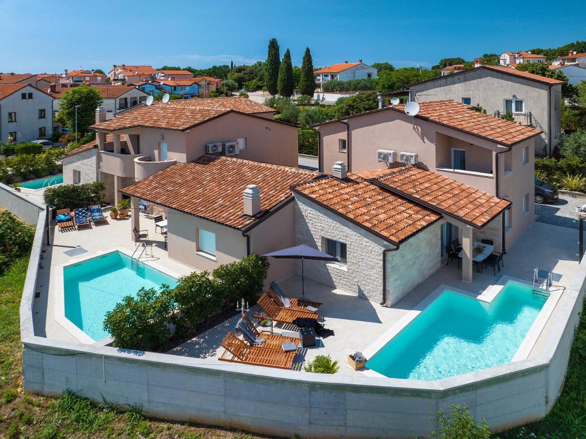 Vila Una With Private Pool Near Rovinj - Open 2022 Rovinjsko Selo Buitenkant foto